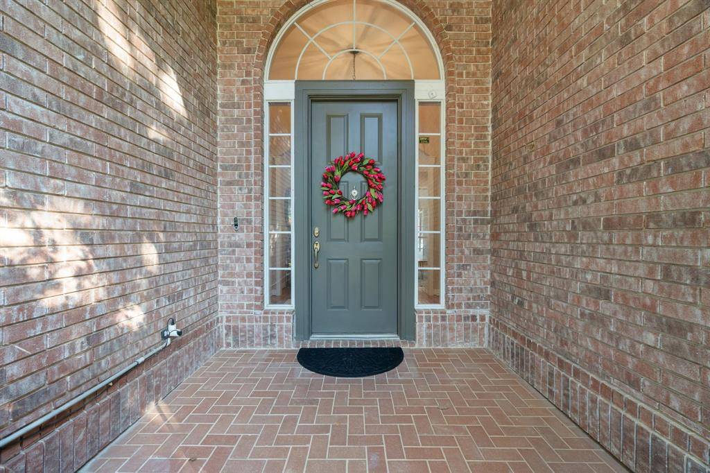 Southlake, TX 76092,605 Royal Lane