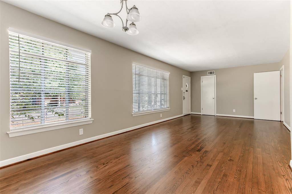 Dallas, TX 75218,511 Classen