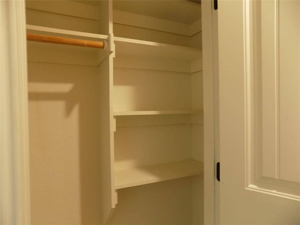 Poolville, TX 76487,2007 Brown Loop