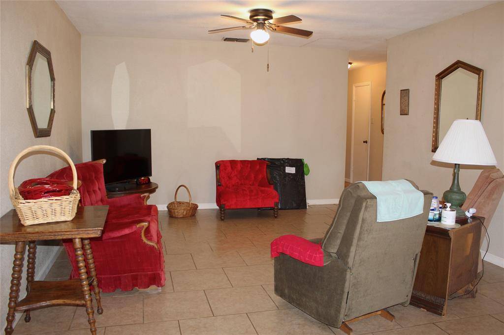 Stephenville, TX 76401,550 N Charlotte Avenue