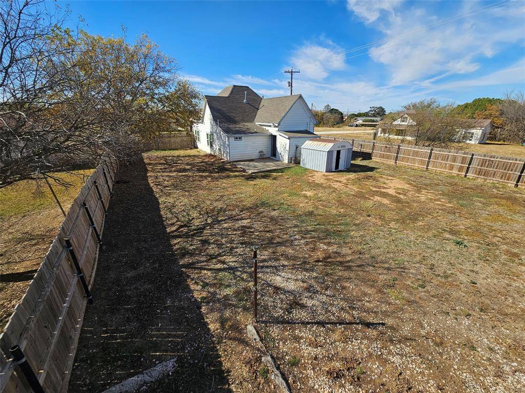 Petrolia, TX 76377,101 S Walnut Street