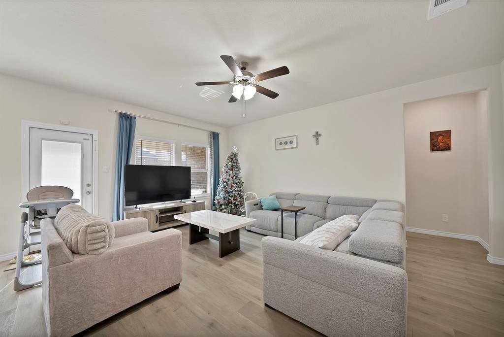 Aubrey, TX 76227,10108 Sunnyview Lane