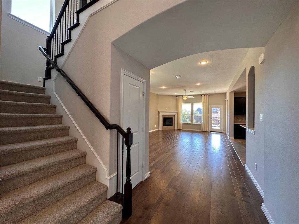 Fort Worth, TX 76052,1401 Mesa Crest Drive