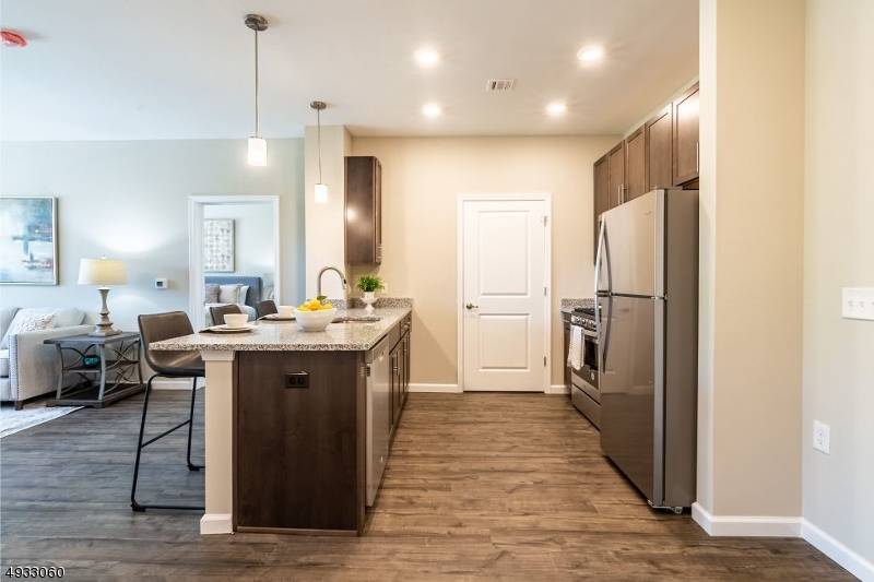 Wharton Boro, NJ 07885,54 N Main St #206