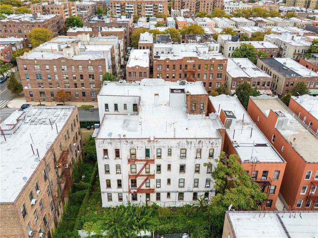 Brooklyn, NY 11212,448 East 94th ST