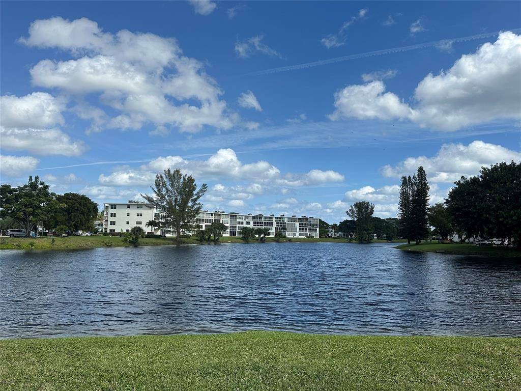 Deerfield Beach, FL 33442,4108 Cambridge E #4108