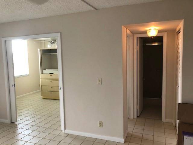 Boca Raton, FL 33487,5280 NW 2nd Ave #315