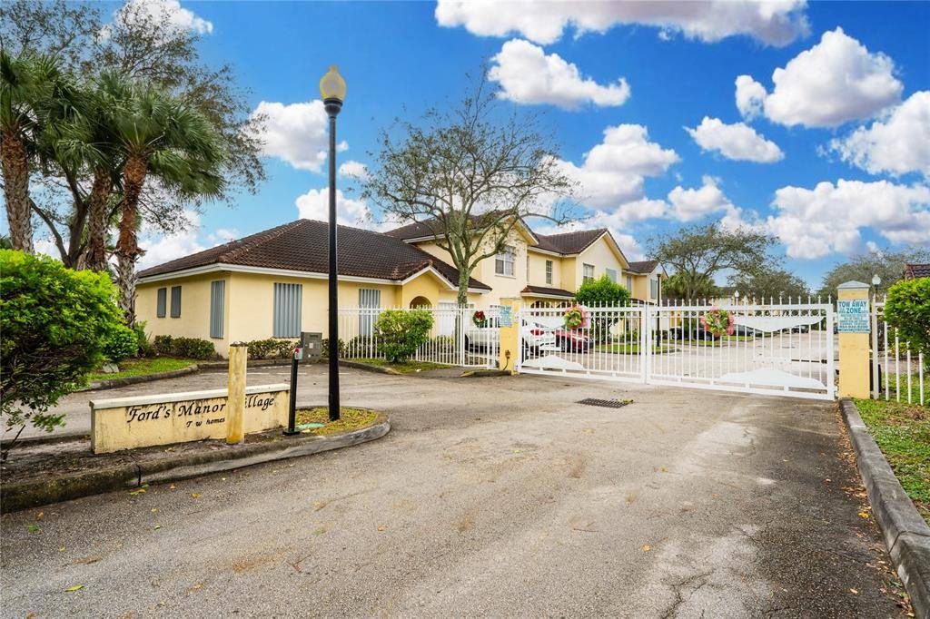 Pompano Beach, FL 33069,1241 NW 27th Ave