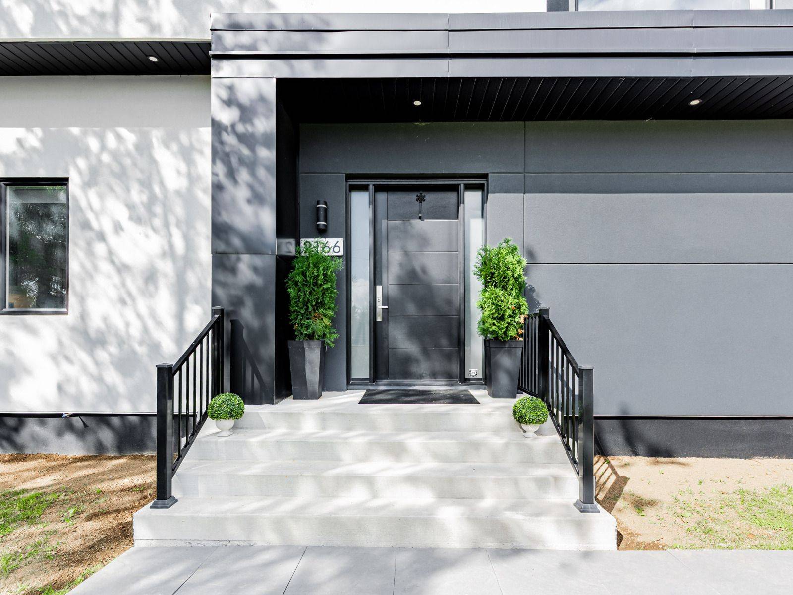 Bradford West Gwillimbury, ON L3Z 2K9,2166 10th Side Road