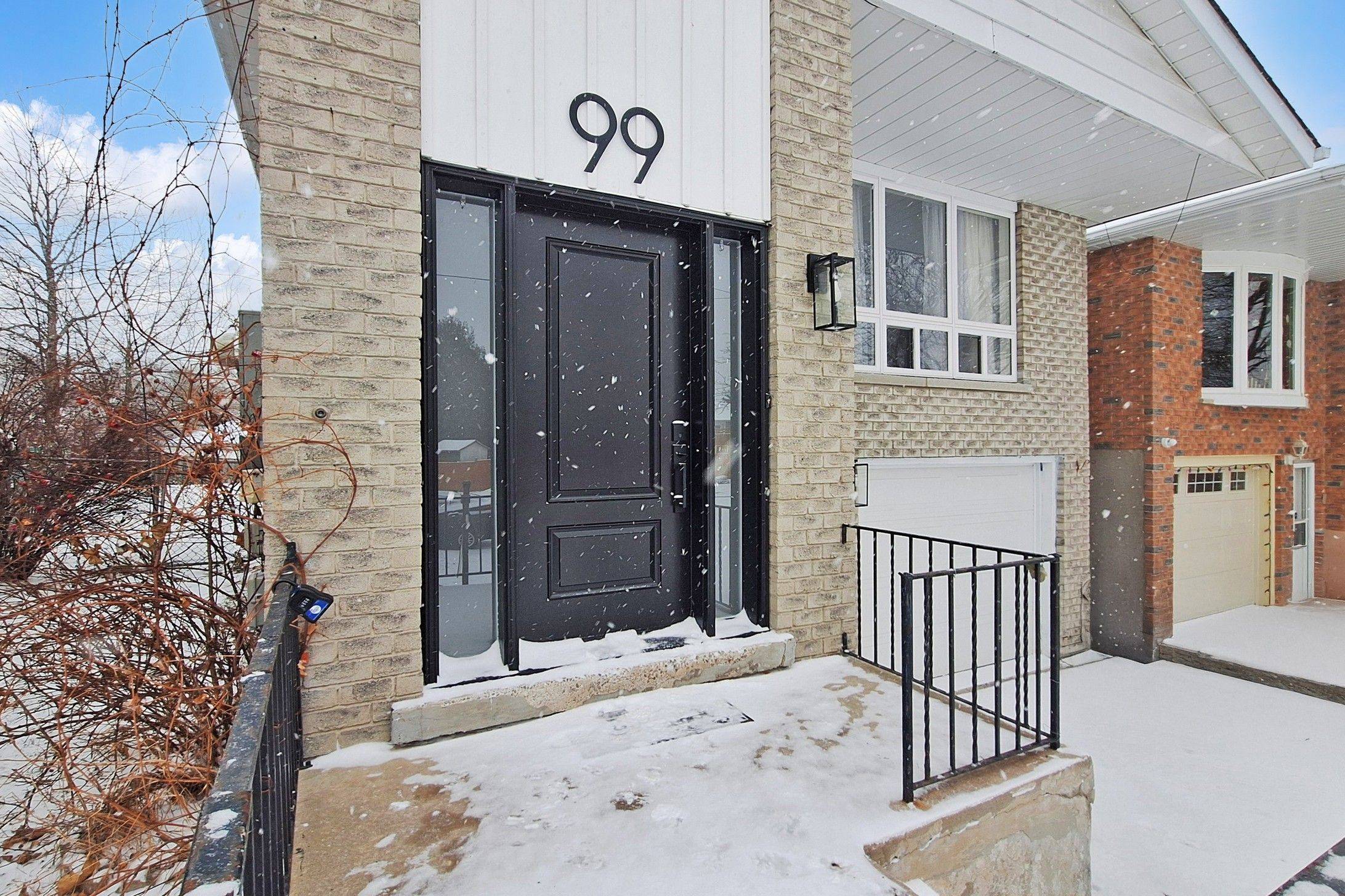 Bradford West Gwillimbury, ON L3Z 1V1,99 Fred Cook DR #Main