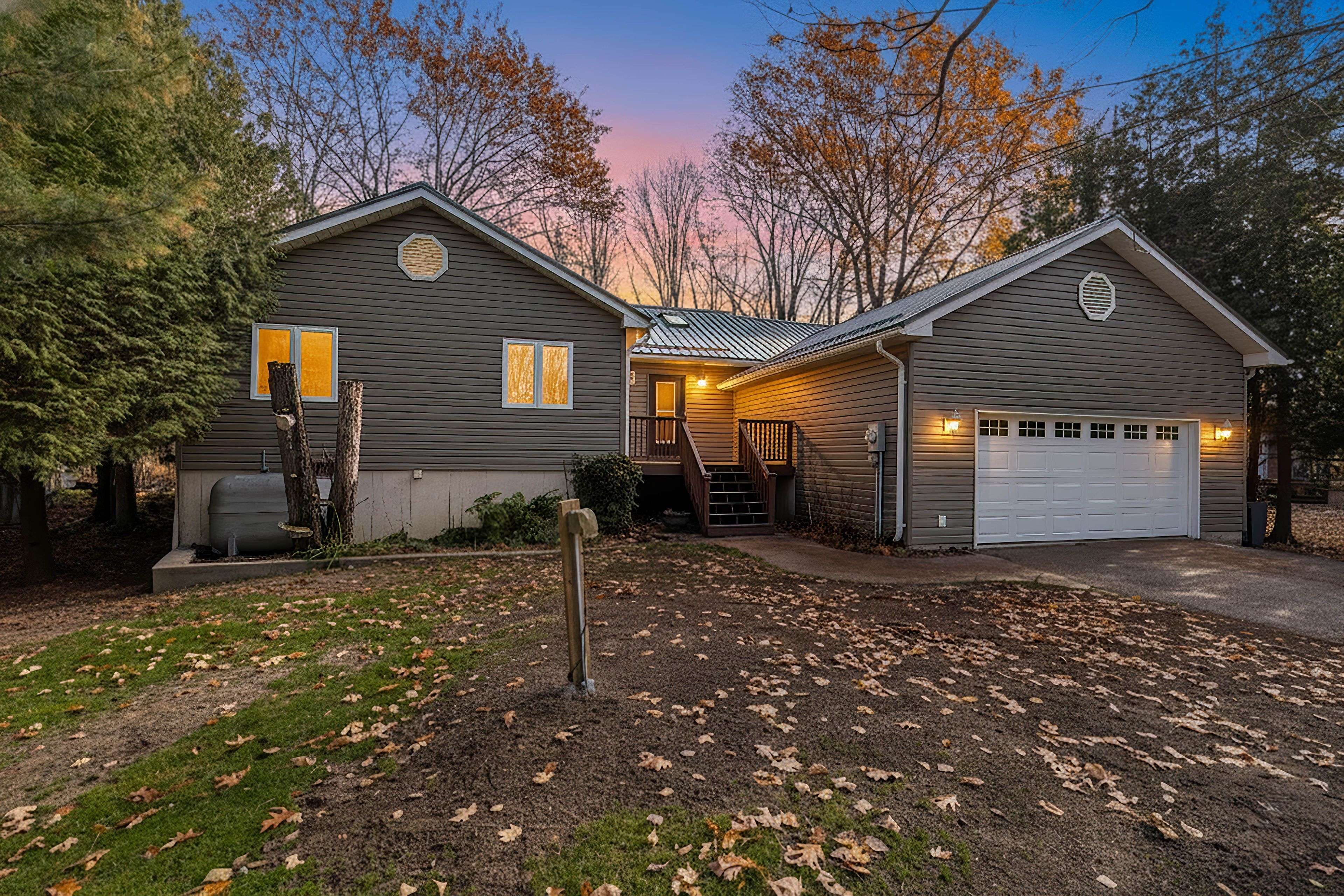 Ramara, ON L0K 2B0,7333 Davy DR