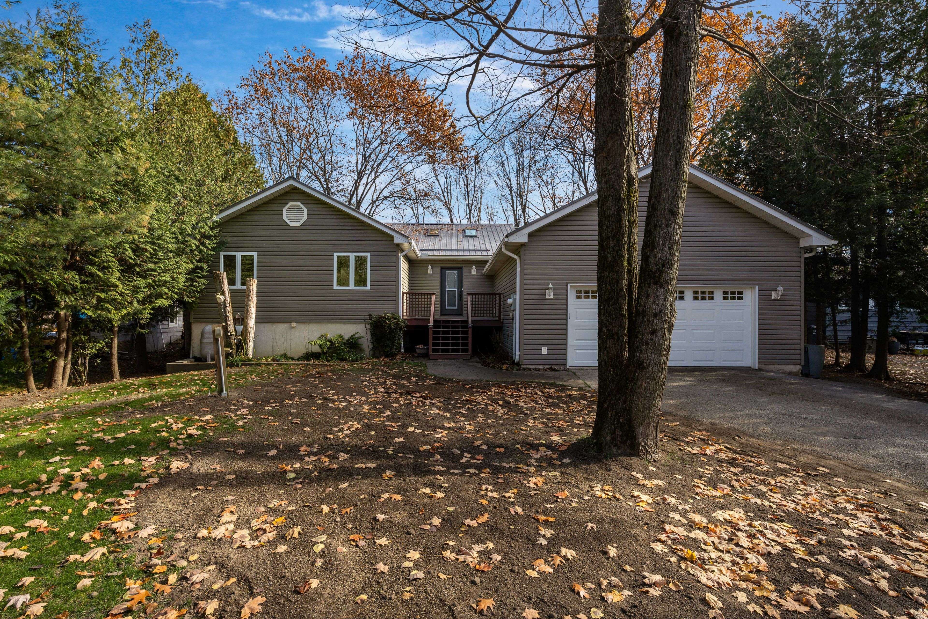 Ramara, ON L0K 2B0,7333 Davy DR