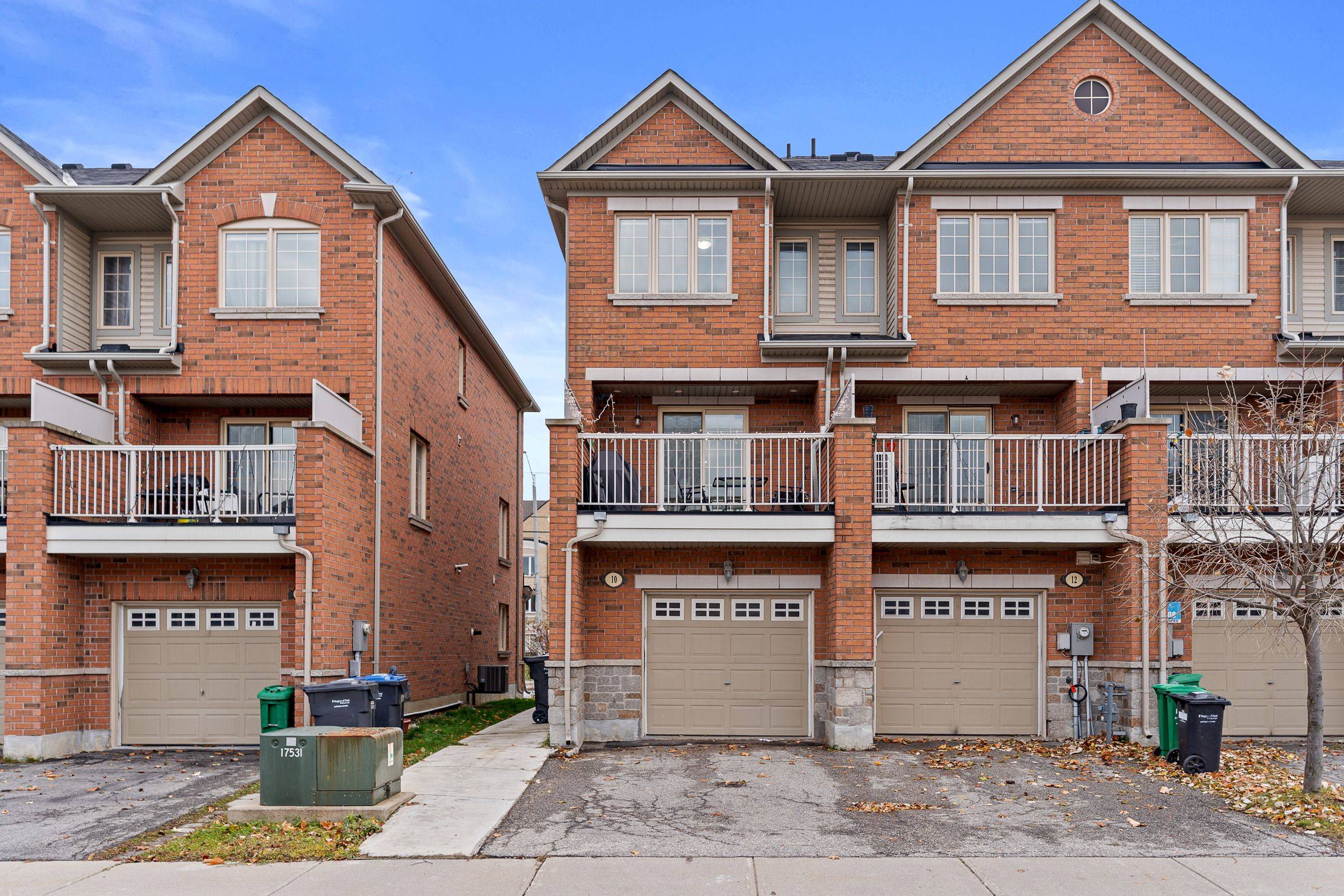 Brampton, ON L6R 0W7,10 Shiraz DR