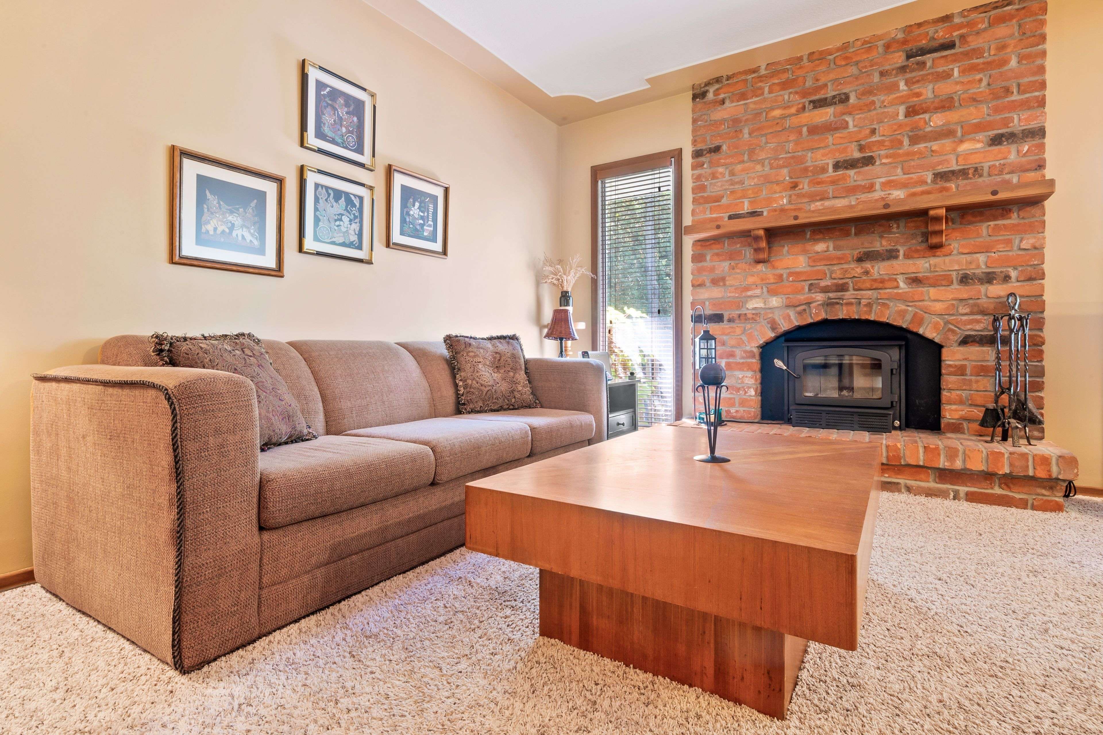 Guelph/eramosa, ON N0B 2K0,5396 Wellington 49 RD