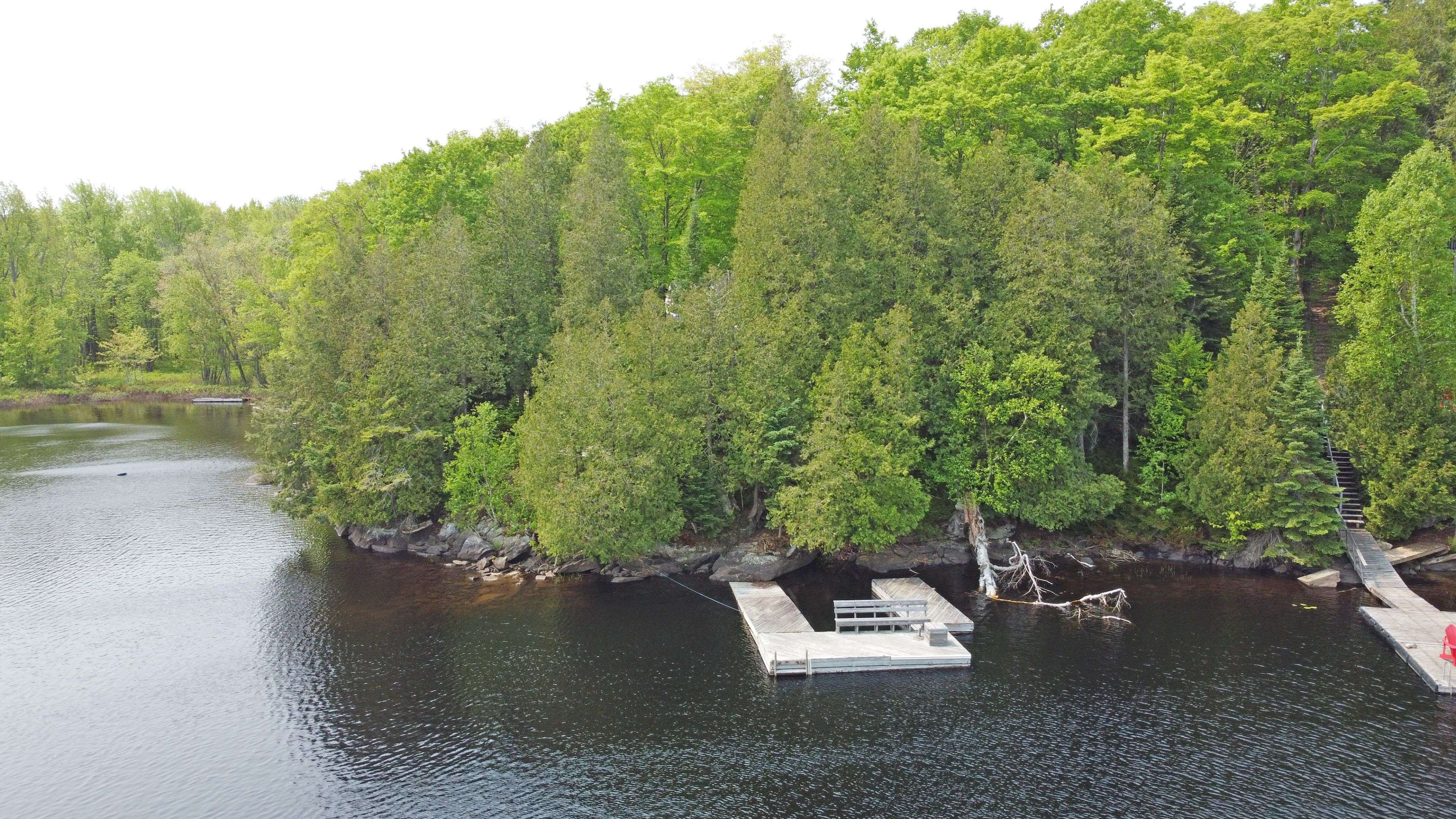 Whitestone, ON P0A 1G0,84 Captain Estates RD