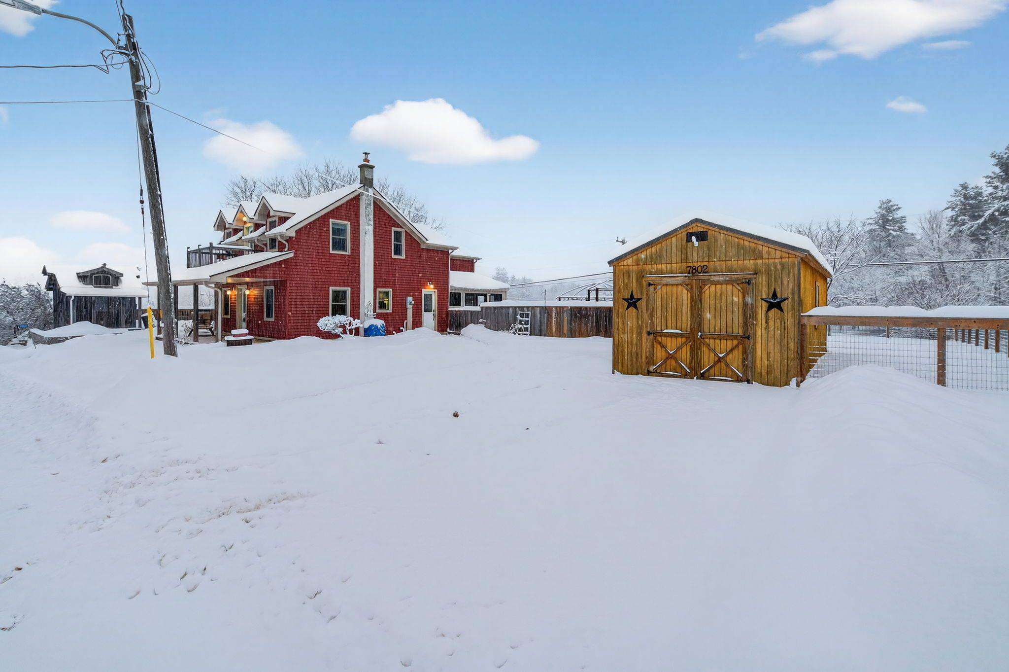 Frontenac, ON K0H 1T0,7802 Piccadilly RD