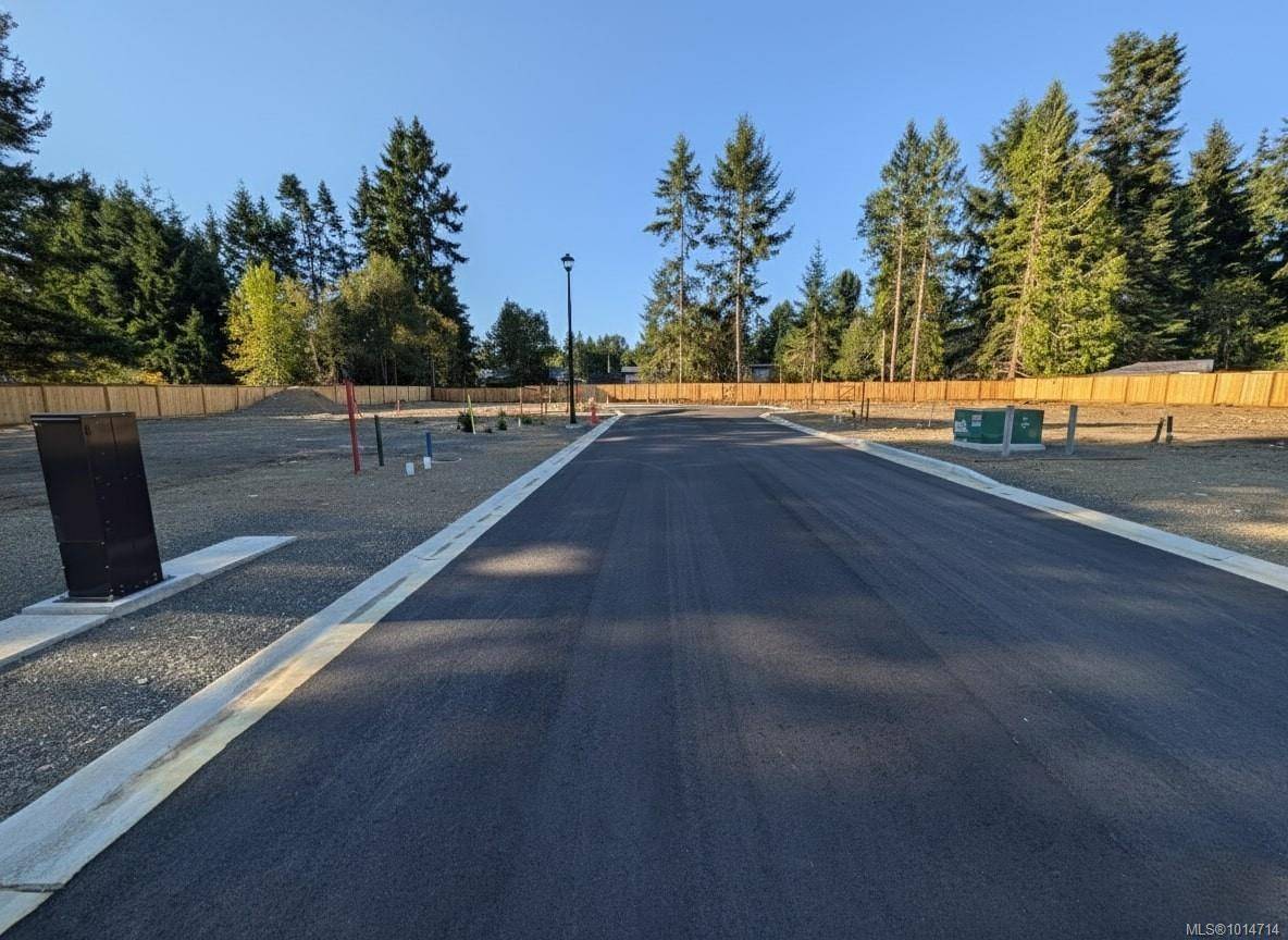 Parksville, BC V9P 1T5,604 Cedarwood Way #SL 9