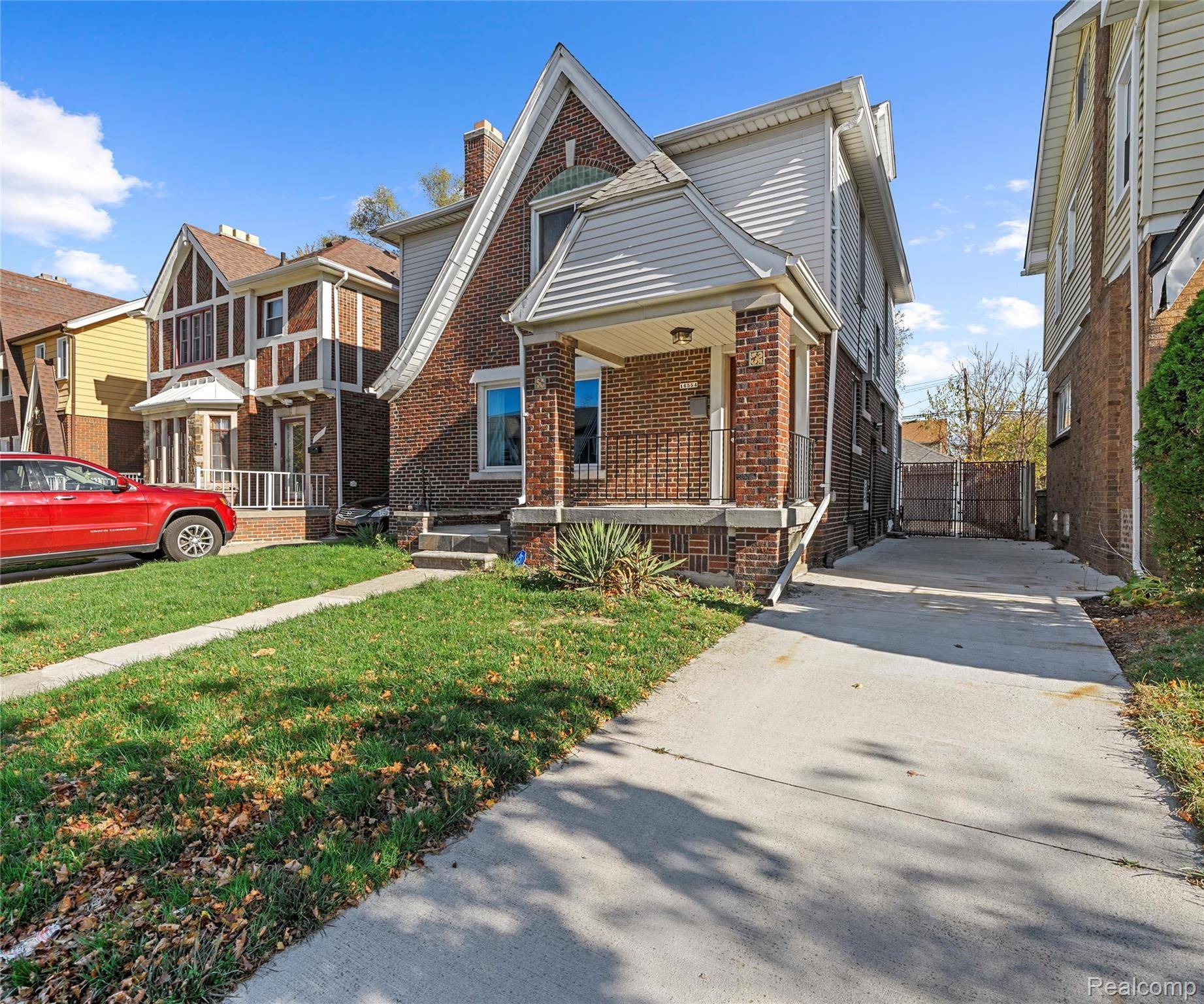 Detroit, MI 48221,16554 Muirland ST