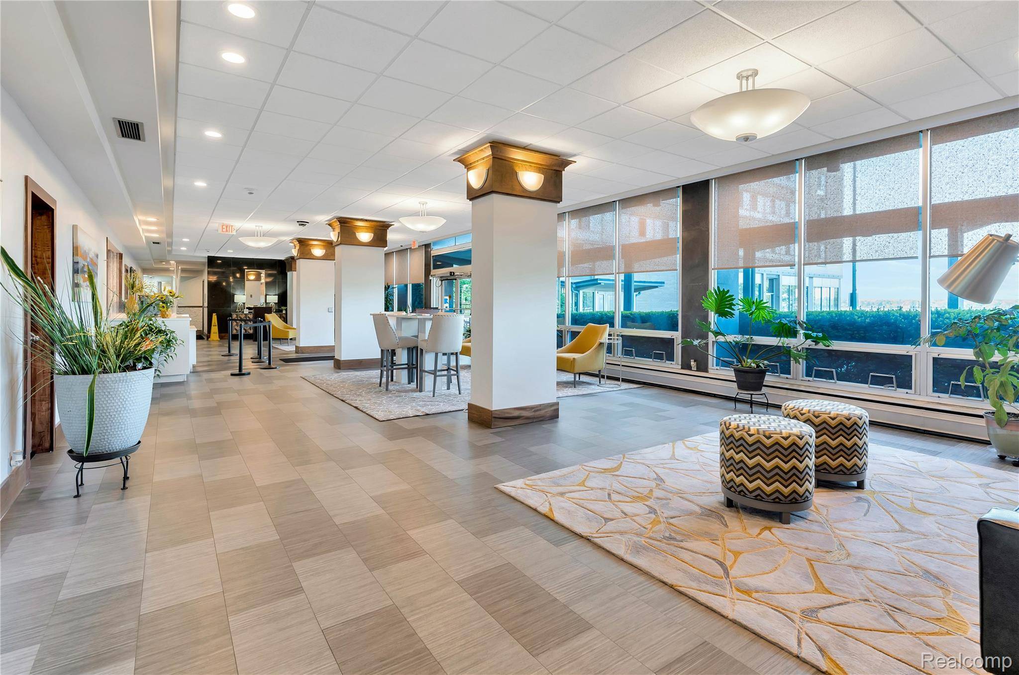 Detroit, MI 48214,8900 E Jefferson AVE #630-631