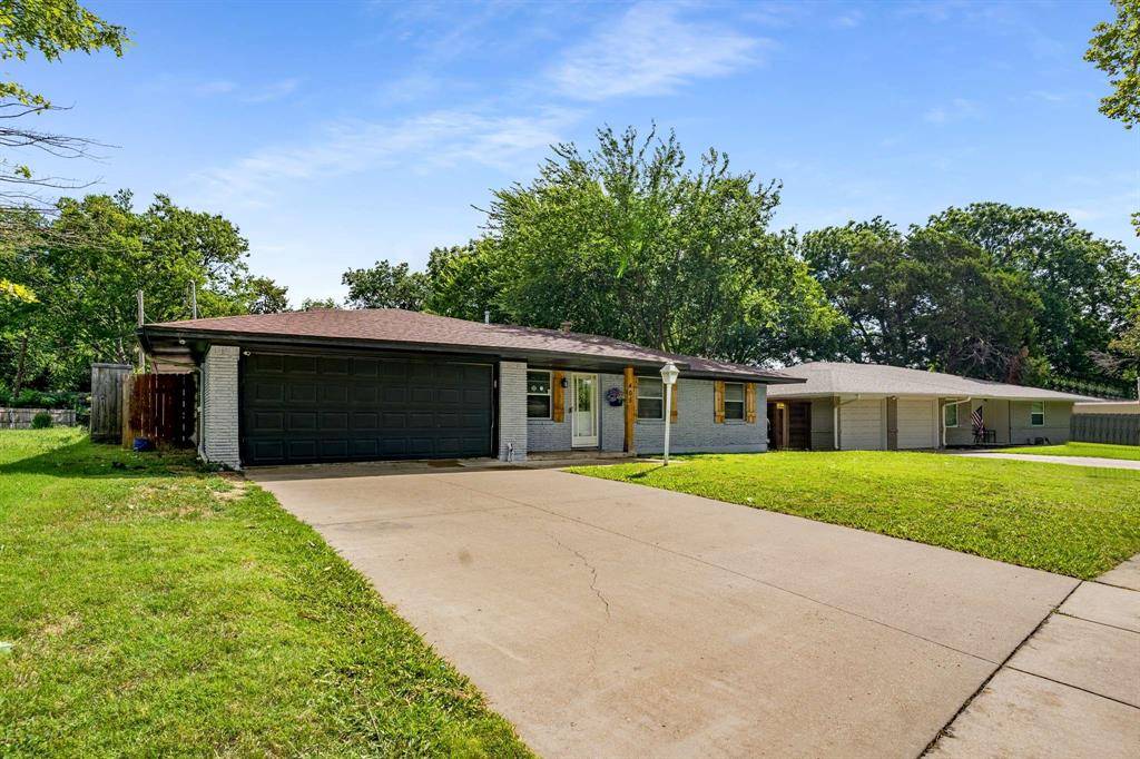 Arlington, TX 76010,405 Harriett Street