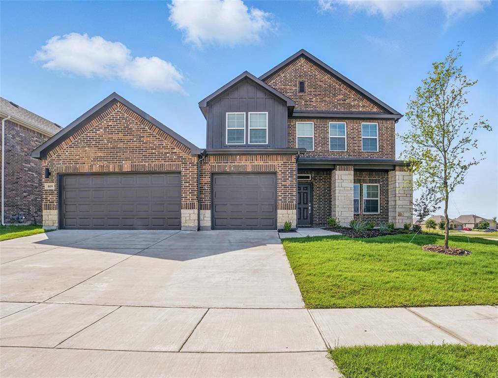 Forney, TX 75126,809 Vineyard Way