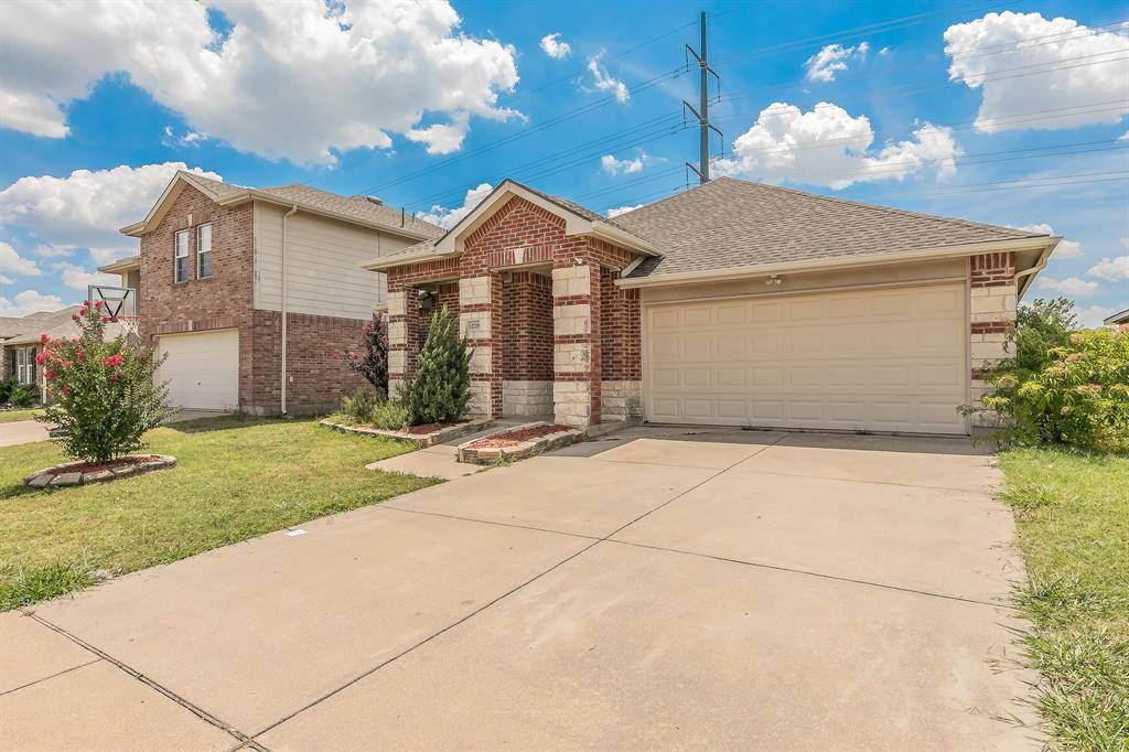 Fort Worth, TX 76244,12729 Pricklybranch Drive