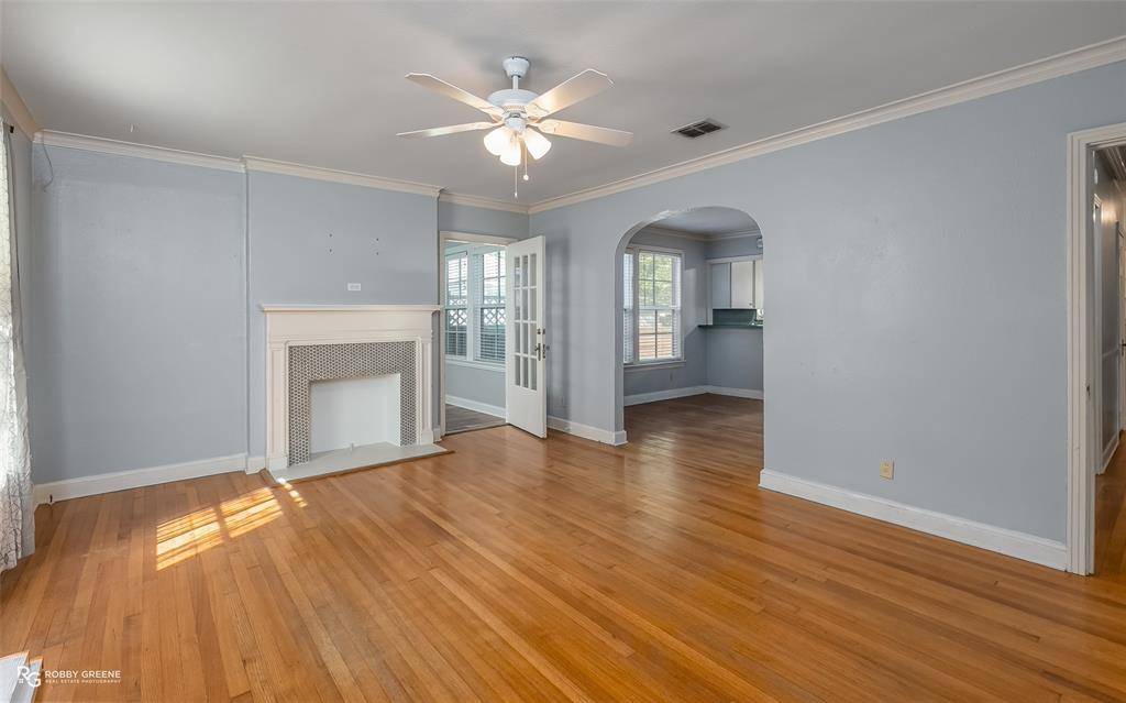 Shreveport, LA 71105,3529 Greenway Place