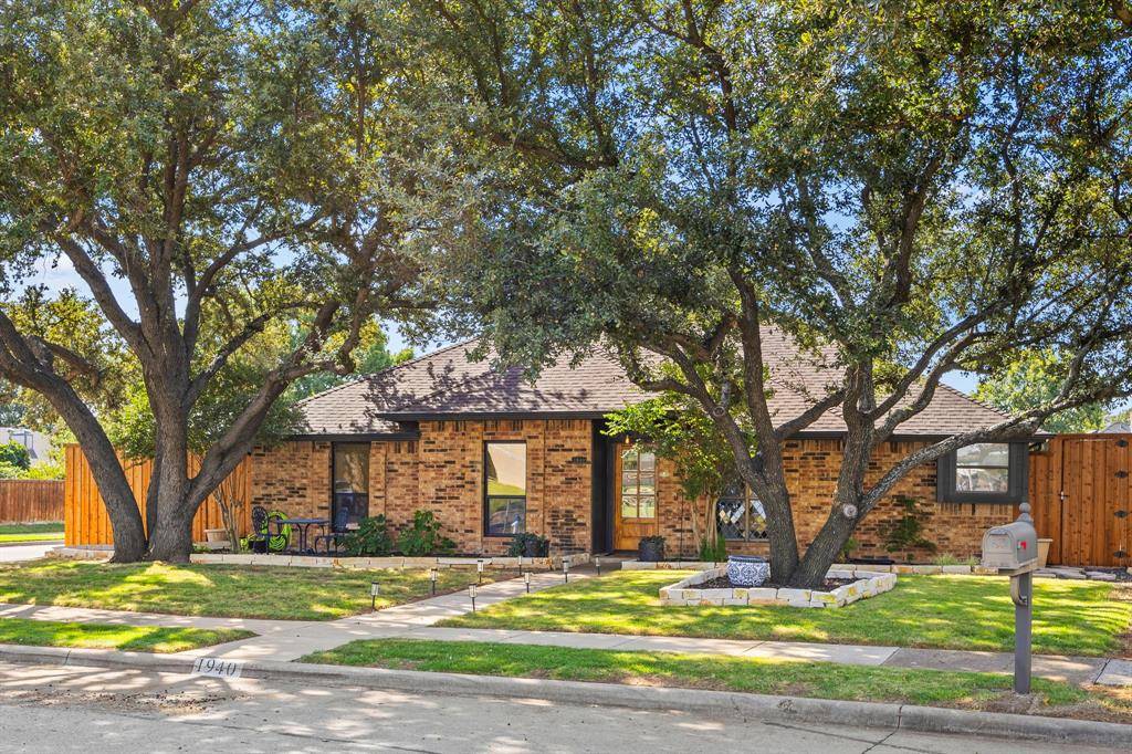 Carrollton, TX 75010,1940 Clearwater Trail