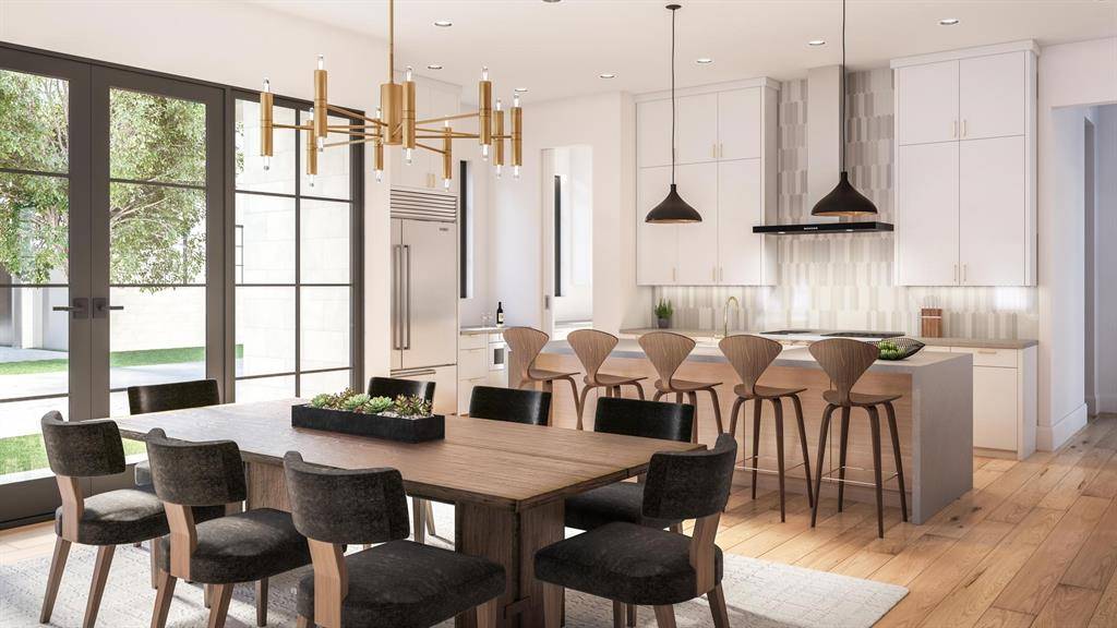 Dallas, TX 75230,9905 Kingsway Avenue