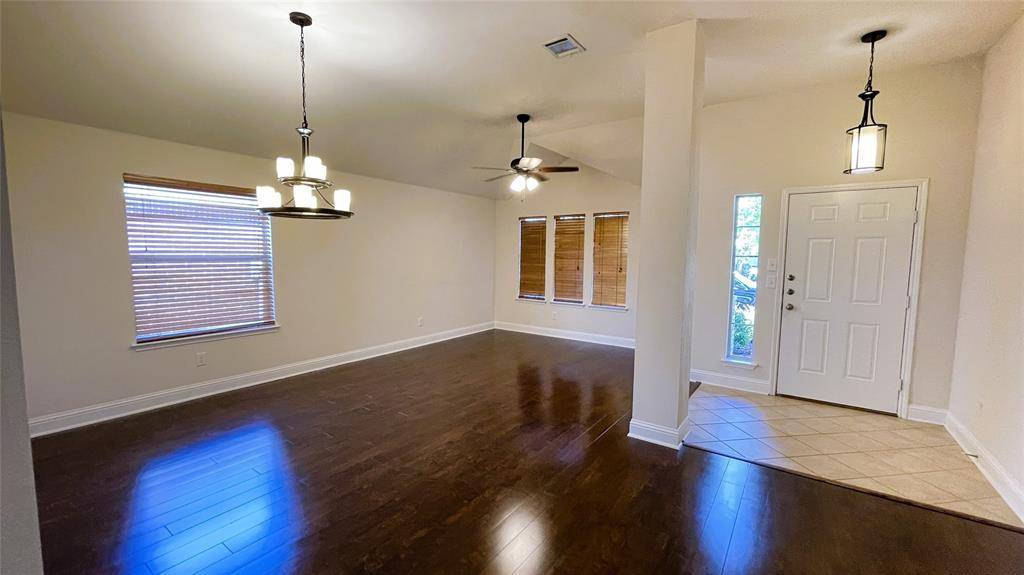 Arlington, TX 76002,8108 Tierra Del Sol Road