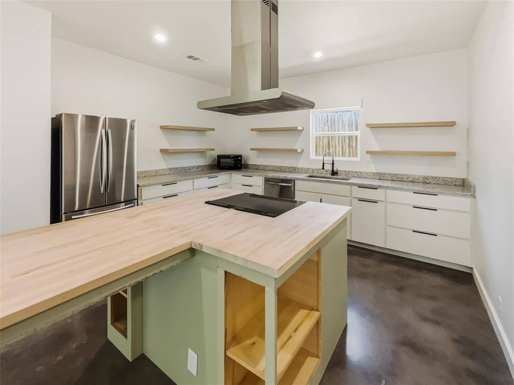 Fort Worth, TX 76104,1906 Avenue B