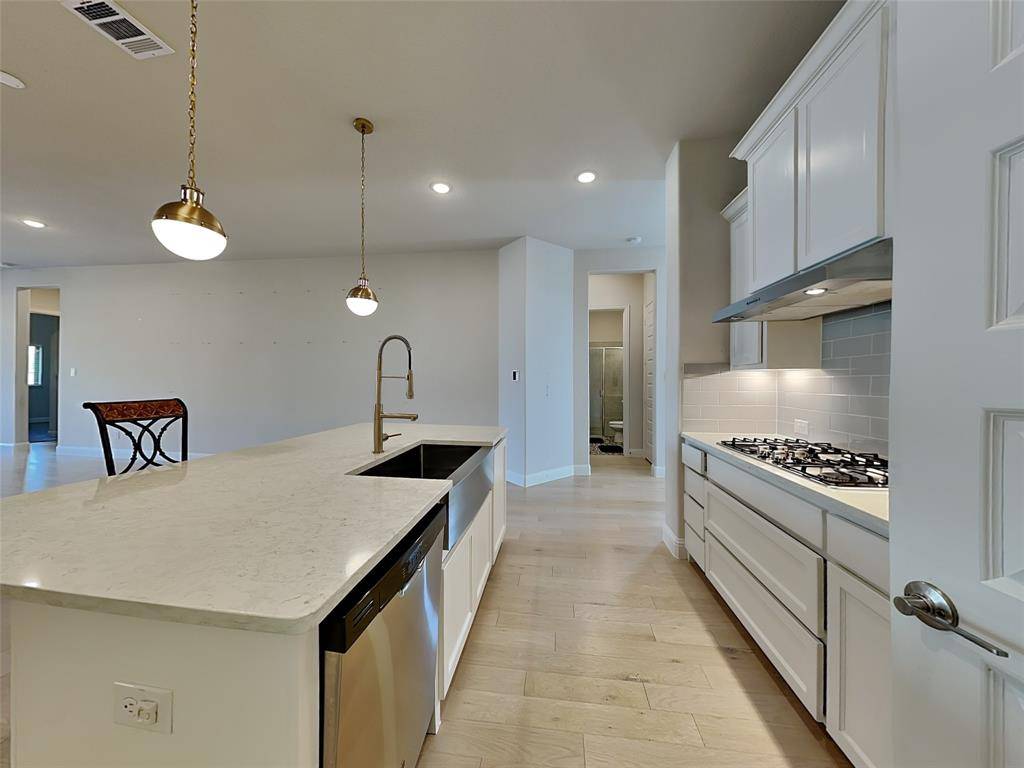 Murphy, TX 75094,721 Precious Drive