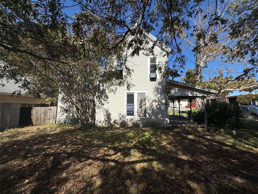 Farmersville, TX 75442,125 N Washington Street