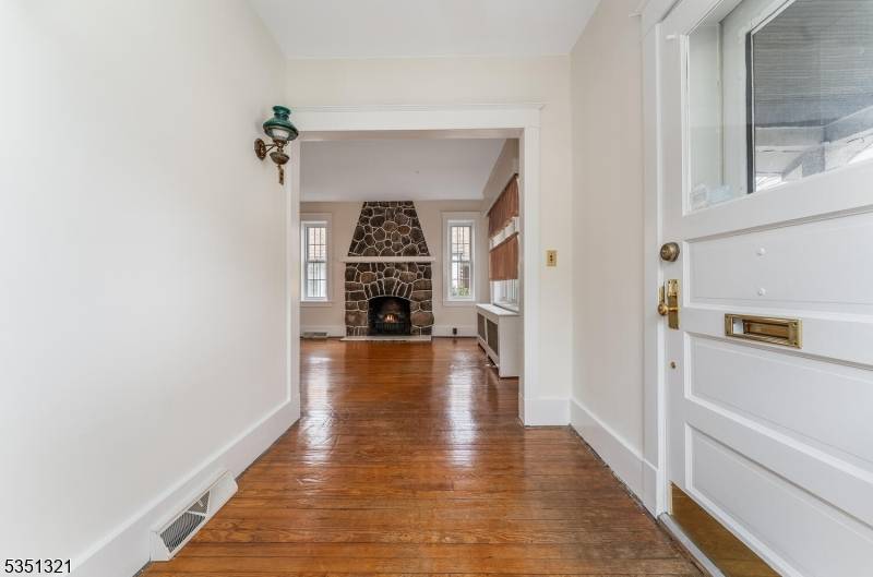 Washington Boro, NJ 07882,225 W Washington Ave