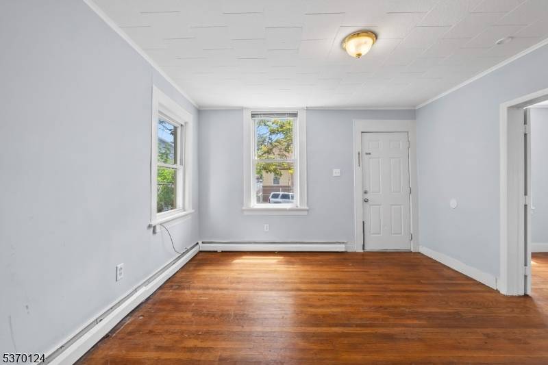 Paterson City, NJ 07522,73 N 6Th St