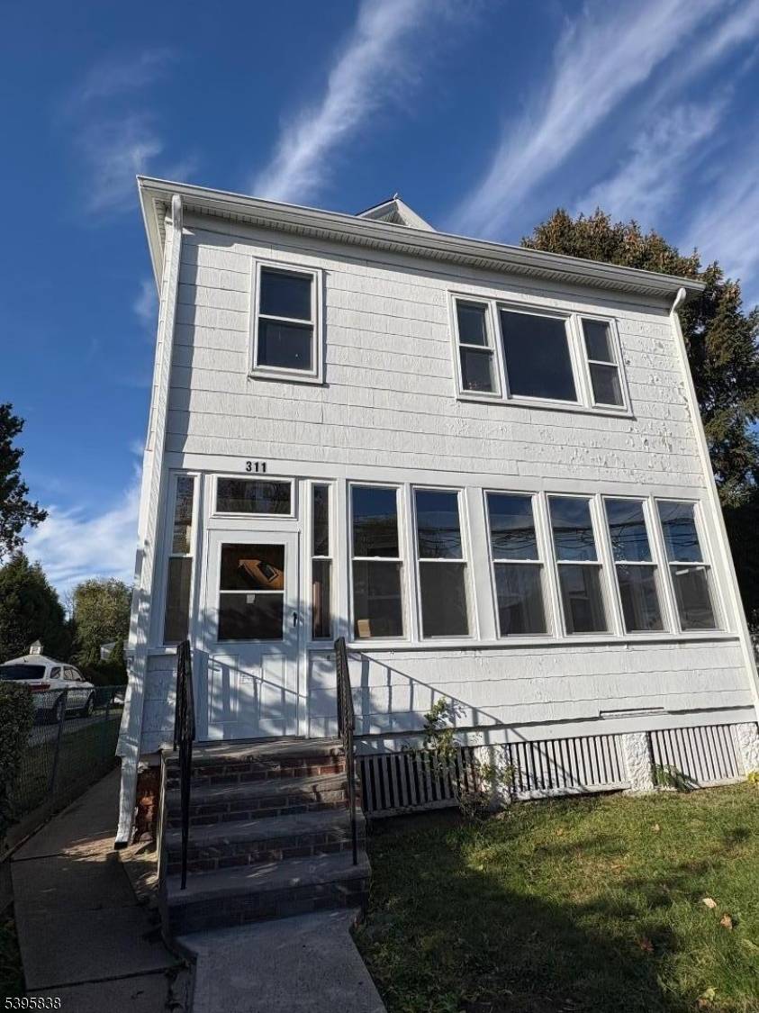 Clifton City, NJ 07011,311 Lexington Ave