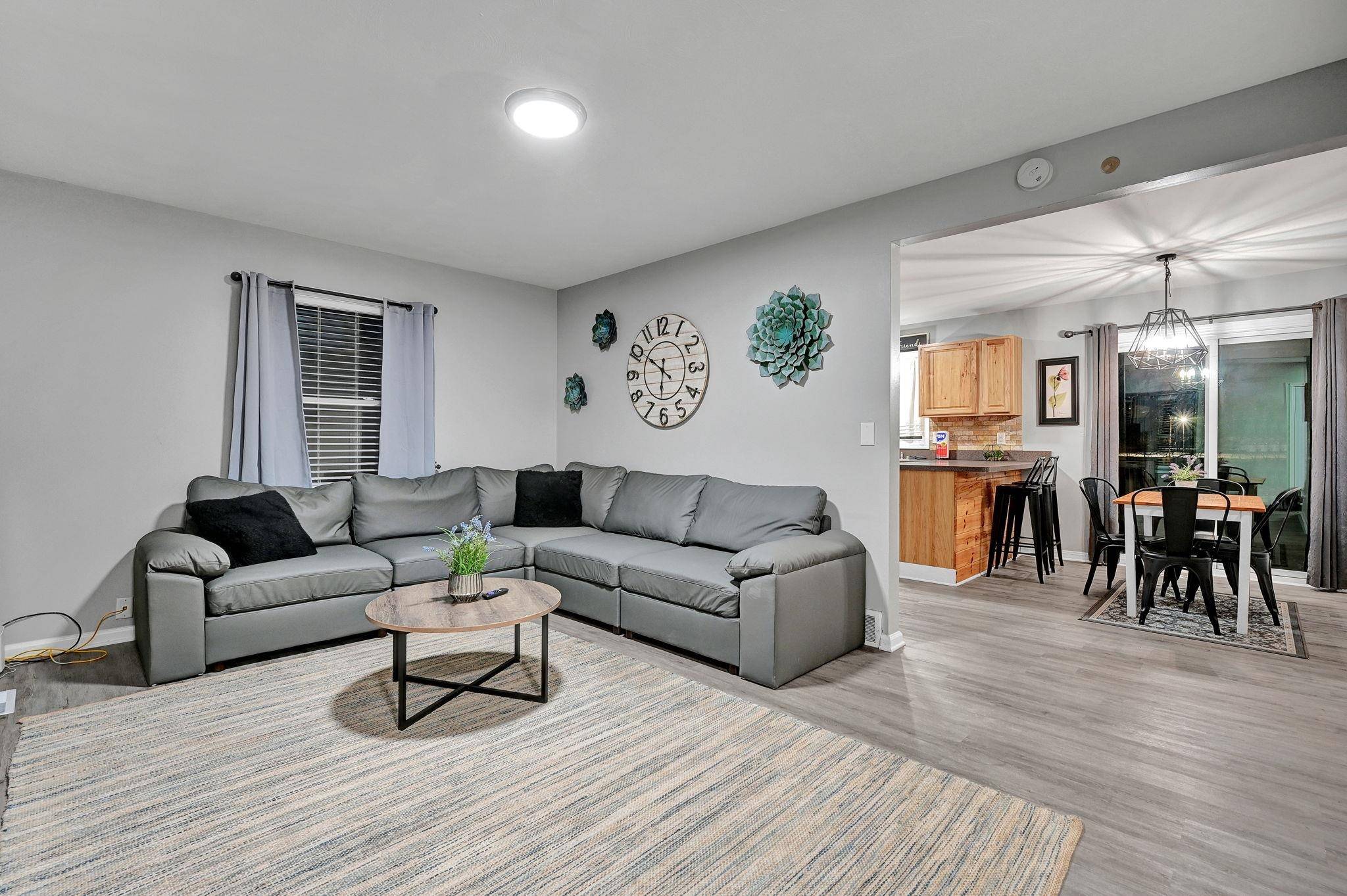 Lansing, MI 48910,4000 Stabler ST