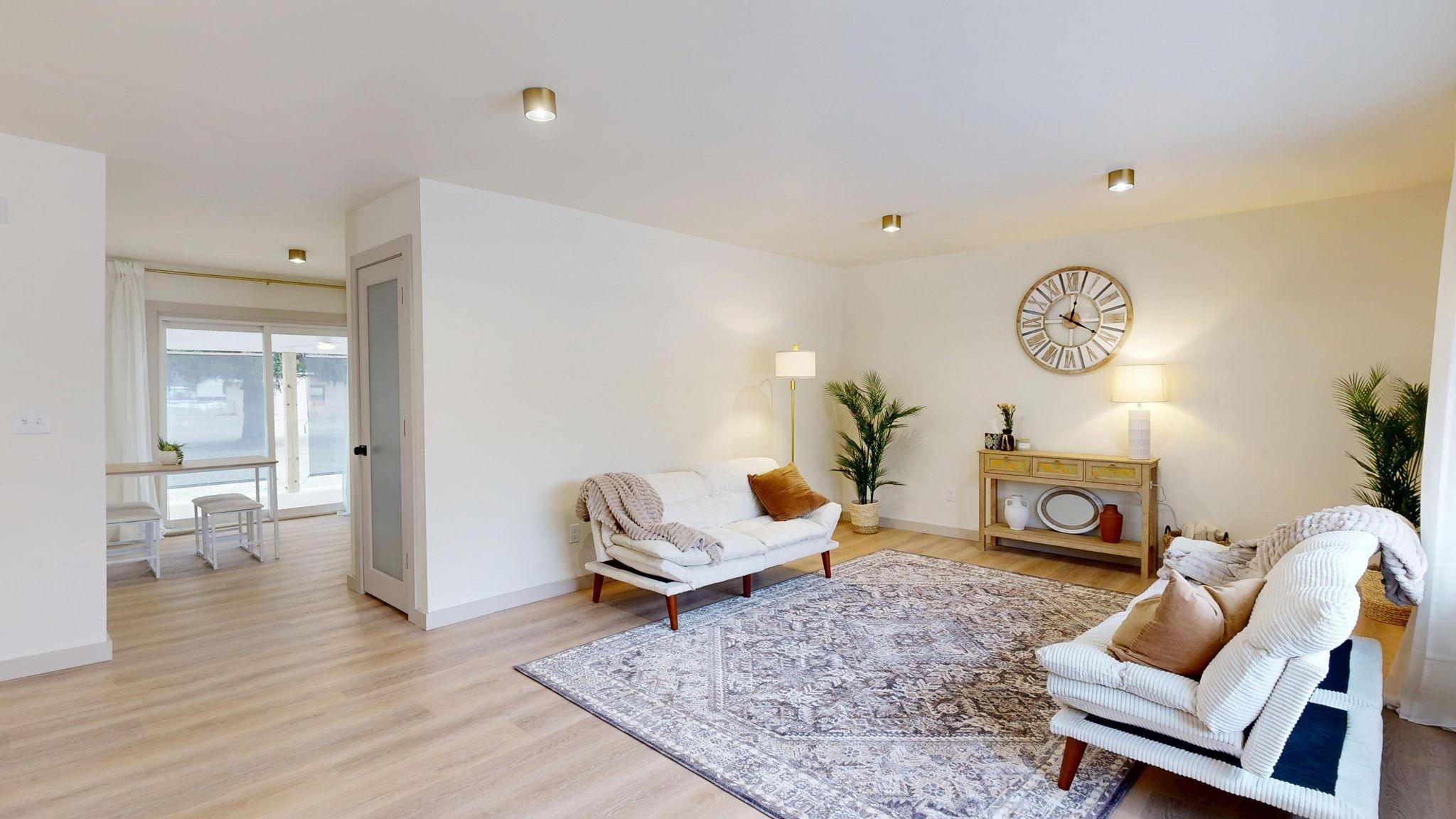 Saint Louis, MI 48880,501 Devon DR