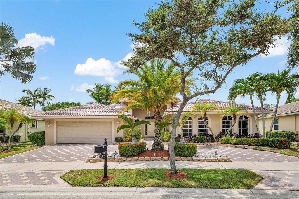 Weston, FL 33331,3852 Oak Ridge Cir