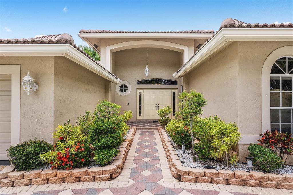 Weston, FL 33331,3852 Oak Ridge Cir