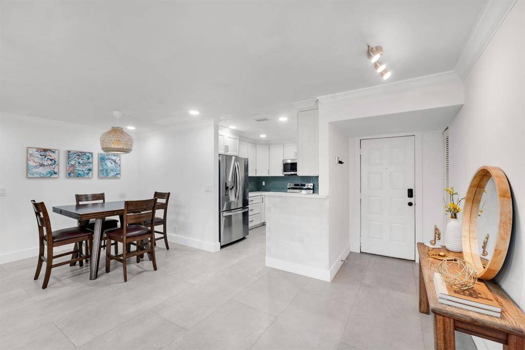 Coconut Creek, FL 33066,4125 S Carambola Cir #2126