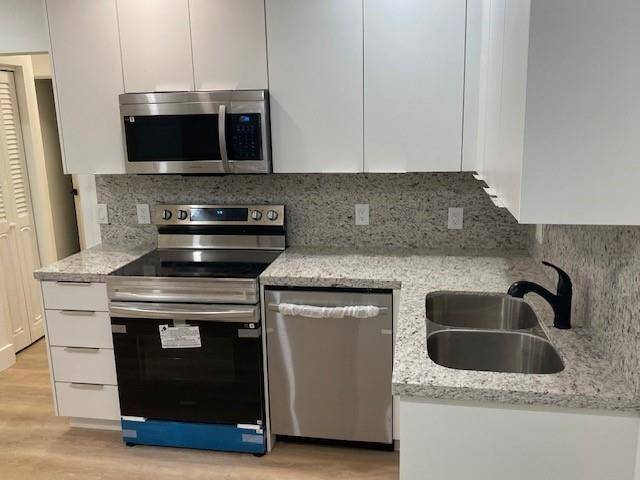 Coral Springs, FL 33065,7546 NW 44 Court #E