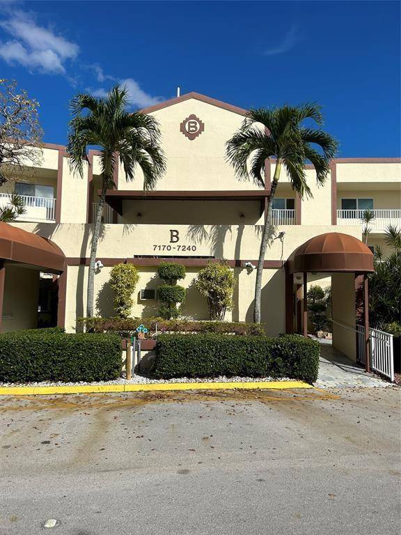 Tamarac, FL 33321,7214 S Devon Drive #211