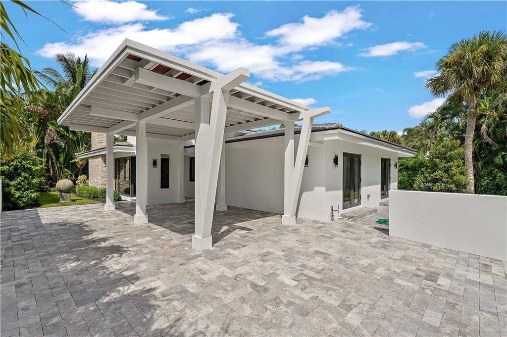 Fort Lauderdale, FL 33305,2201 Intracoastal Dr