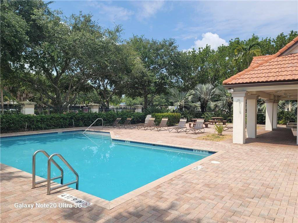 Cooper City, FL 33328,9706 Darlington Pl