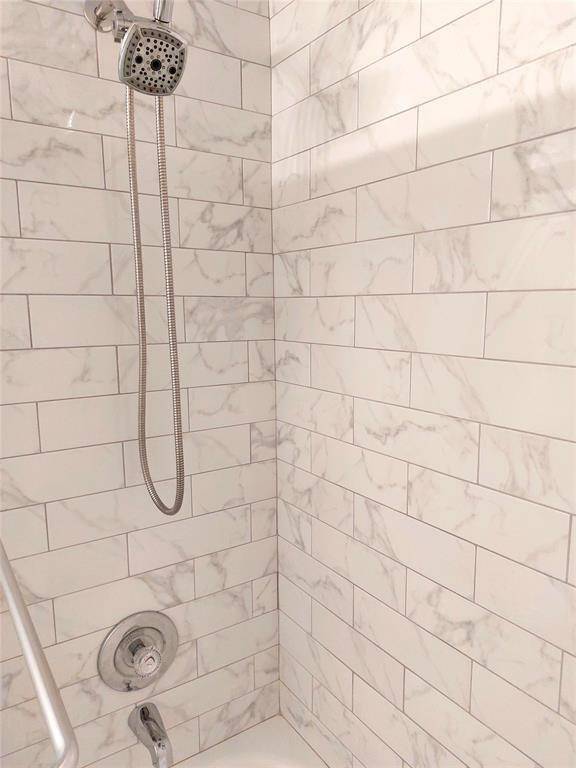 Pompano Beach, FL 33069,409 Gardens Dr #104