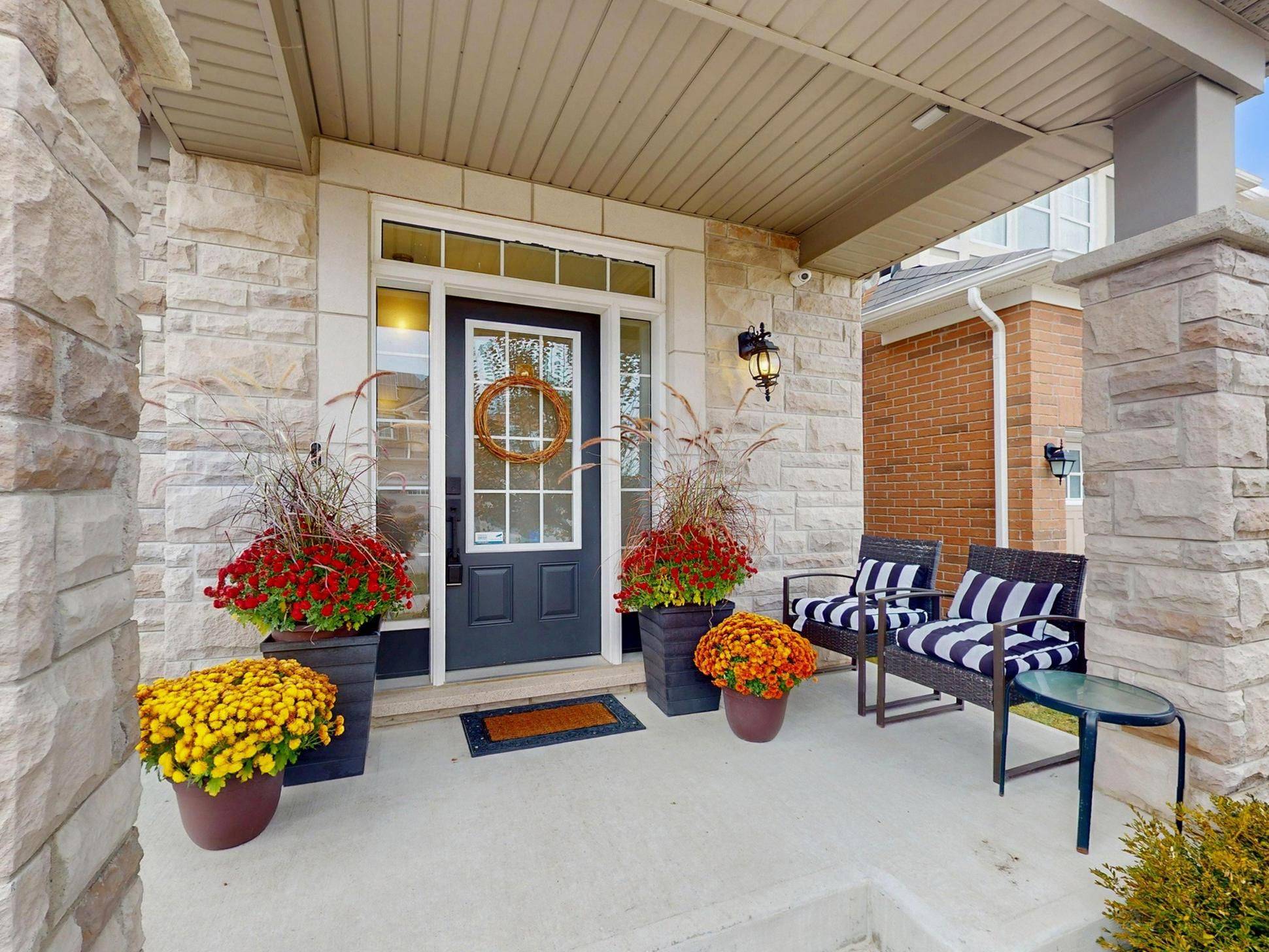 Aurora, ON L4G 0T6,58 Clifford Dalton DR