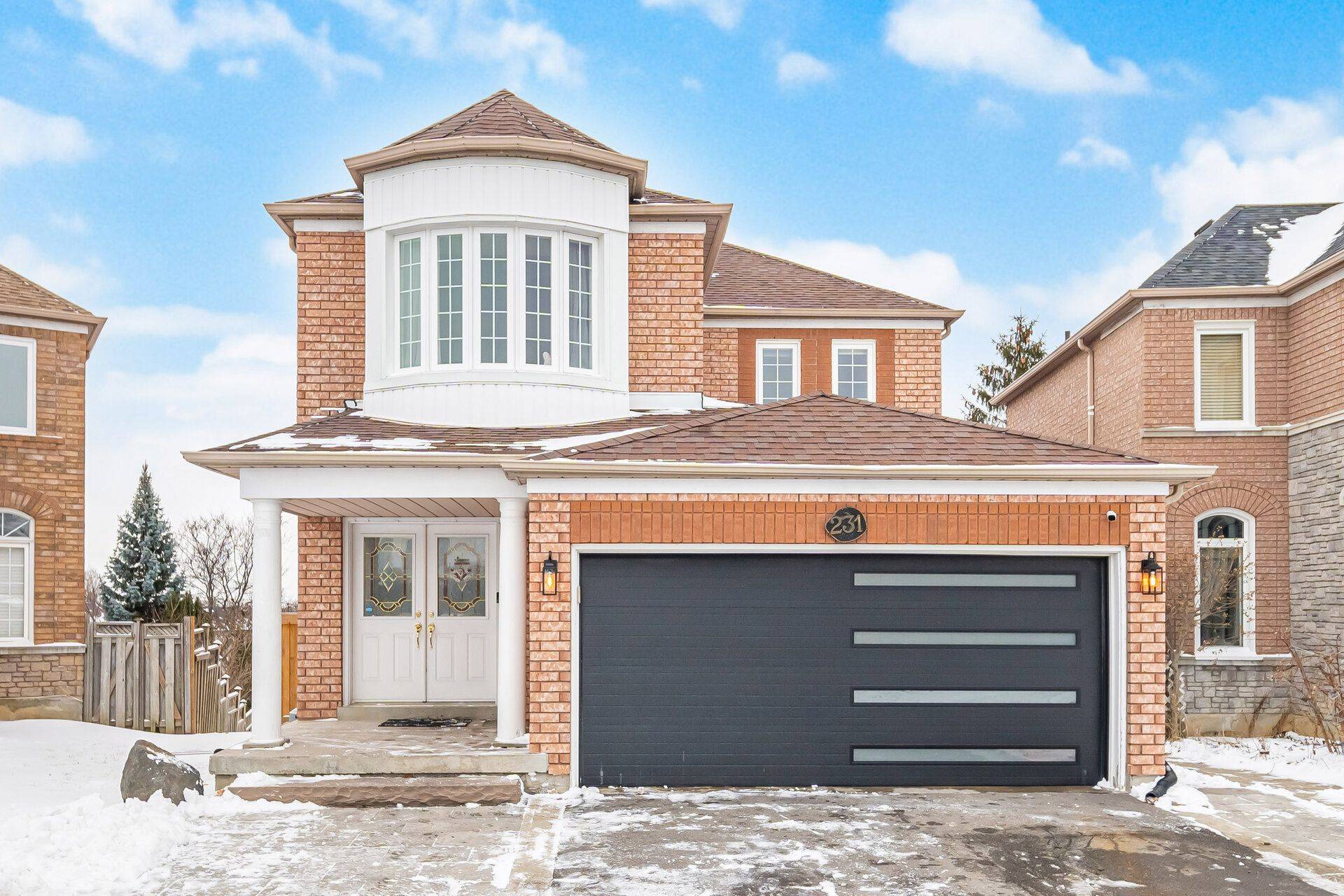 Vaughan, ON L4L 9B4,231 Matthew DR