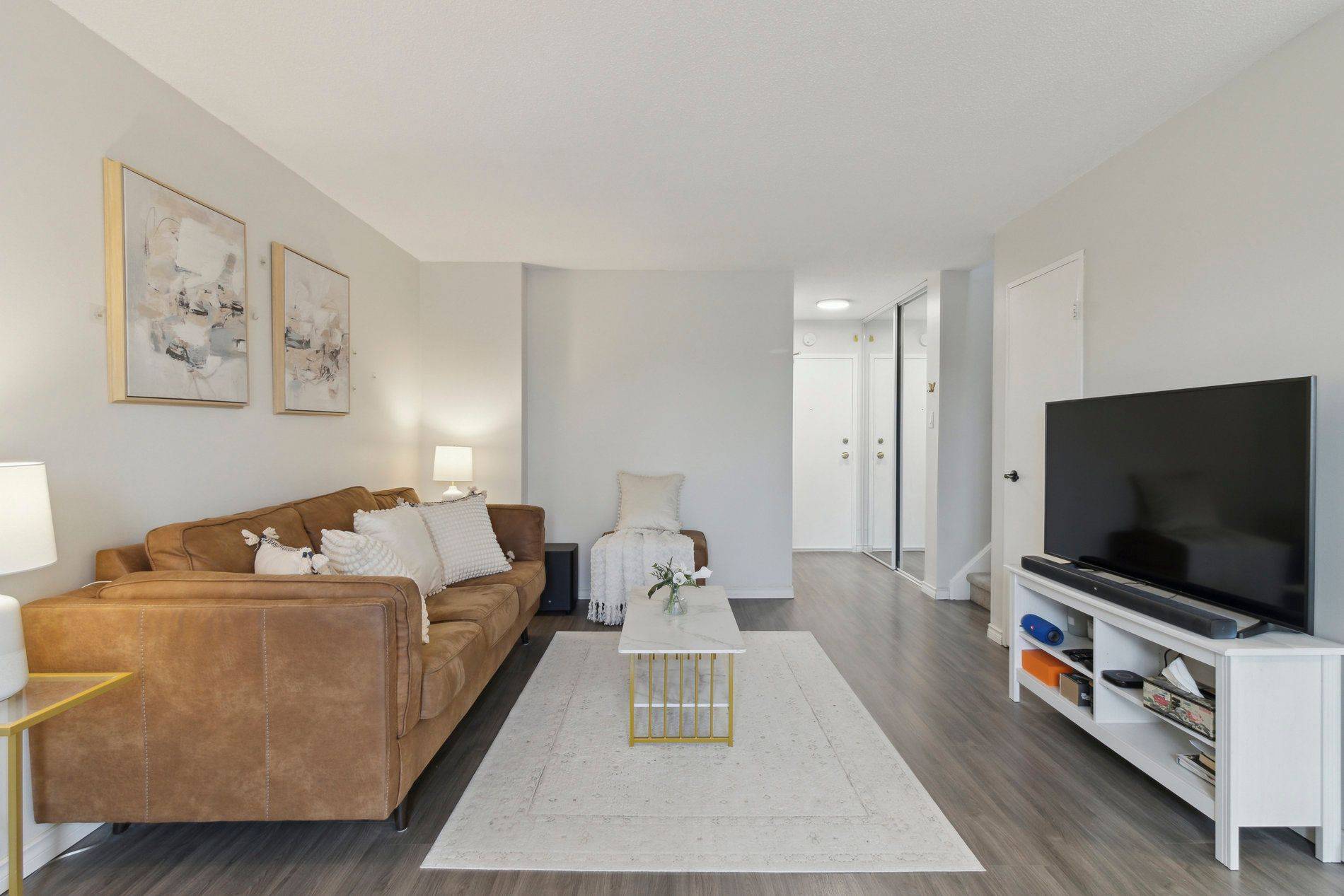 Mississauga, ON L5J 4H8,2001 Bonnymede DR #214