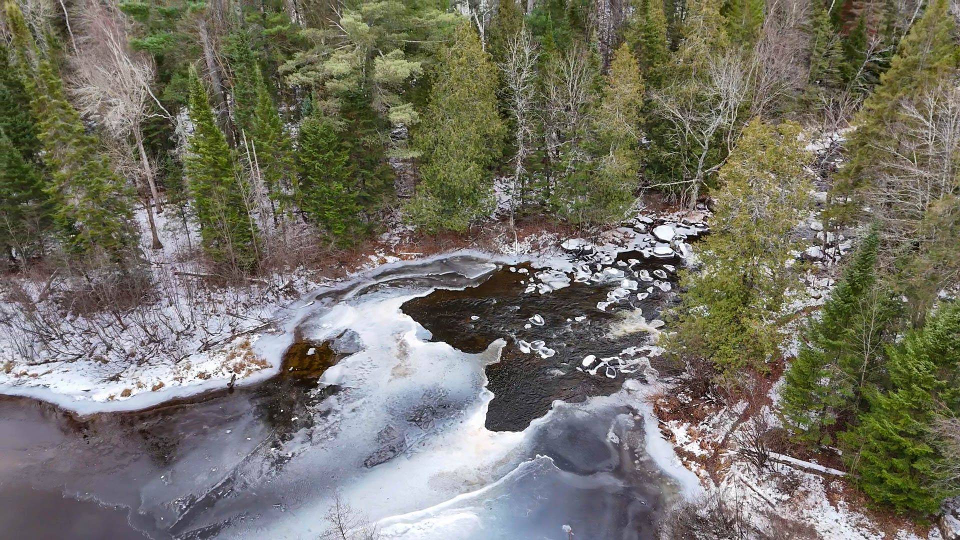 Hastings Highlands, ON K0L 2R0,0 Park RD